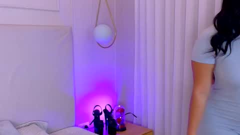 allinallen online show from November 8, 8:03 pm