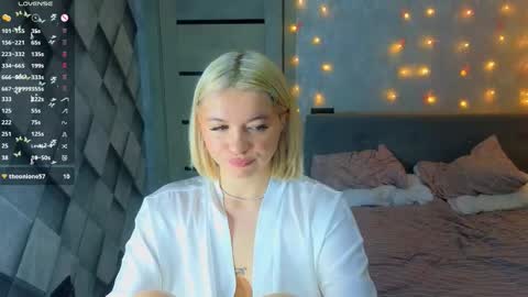 Alisa online show from January 17, 1:02 am