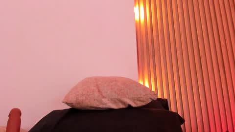allison_fosther online show from May 10, 6:04 am