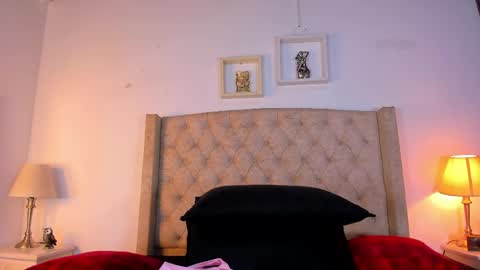 allisson online show from April 1, 12:17 pm