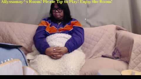 Allyssamay online show from November 19, 5:29 am