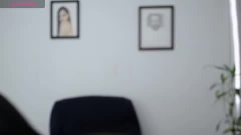 Snapshot of alma_sweet chatting on January 10, 10:04 pm Arhantxa online show from January 10, 10:04 pm