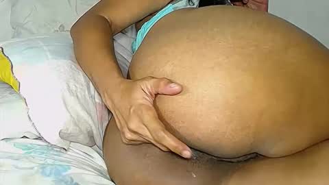 alondra online show from February 11, 4:47 am