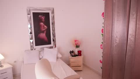 Alondra online show from March 5, 8:12 pm