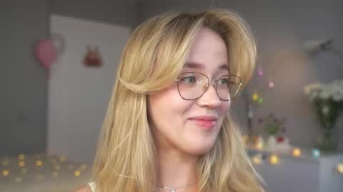 Amelia NEXT STREAM  online show from April 4, 2:05 pm