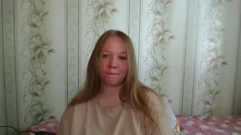 alya764770 online show from May 16, 12:24 am