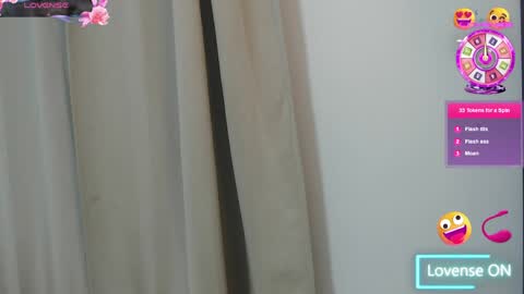 amaia_char online show from April 4, 3:00 pm