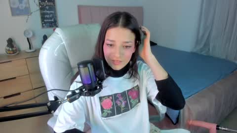 B I A N C A online show from February 6, 4:10 am