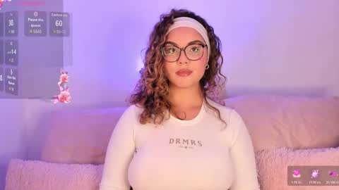 amalia bennet online show from March 6, 7:42 pm