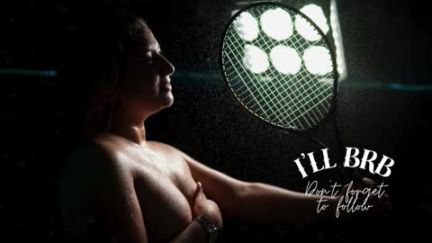 Amalia Im Back See you soon this January 7 at 10 pm Colombia time online show from November 2, 3:21 am