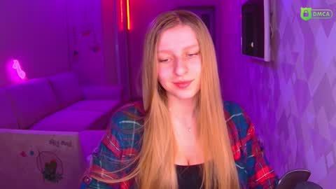 Snapshot of amaliaqueen999 chatting on December 21, 2:37 pm Amalia online show from December 21, 2:37 pm