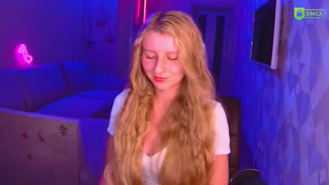 Snapshot of amaliaqueen999 chatting on October 10, 3:17 pm Amalia online show from October 10, 3:17 pm