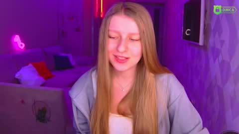 Snapshot of amaliaqueen999 chatting on February 19, 3:05 pm Amalia online show from February 19, 3:05 pm