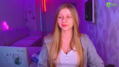 Snapshot of amaliaqueen999 chatting on December 13, 1:12 pm Amalia online show from December 13, 1:12 pm