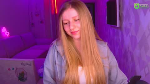 Snapshot of amaliaqueen999 chatting on December 18, 1:23 pm Amalia online show from December 18, 1:23 pm