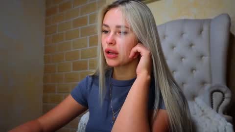 Amanda online show from December 20, 3:14 am