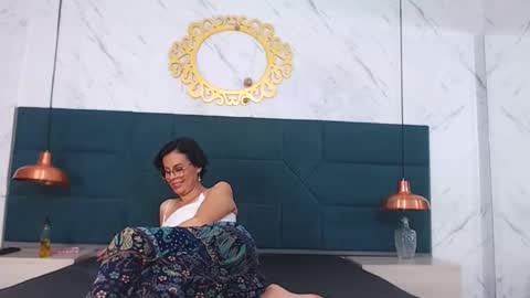 amanda_ramirez online show from March 16, 9:19 pm