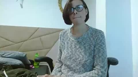 amanda_ramirez online show from January 12, 10:37 pm