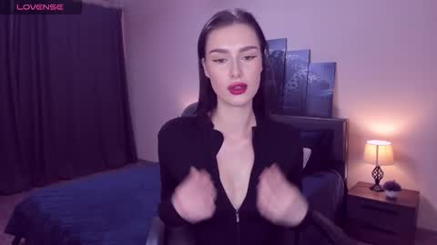 AmandaAir online show from December 21, 5:17 pm