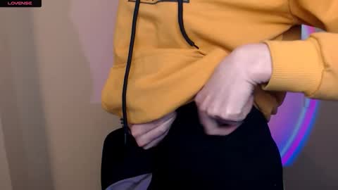 Amanda online show from October 4, 8:42 am