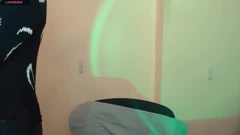 Amanda online show from March 17, 7:45 am