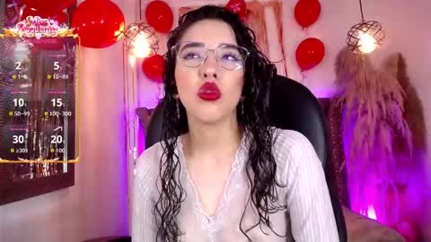 amara_davis1 online show from February 19, 4:45 am