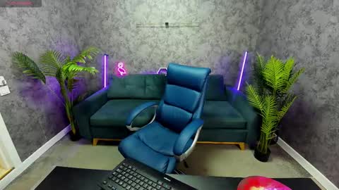 Sofia online show from November 5, 2:55 pm