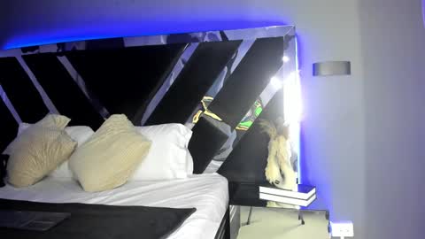 Emily online show from March 12, 11:09 am