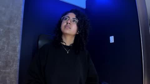 Emily online show from February 6, 10:13 pm