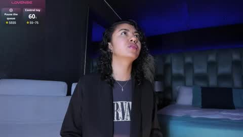 Emily online show from October 9, 11:36 am