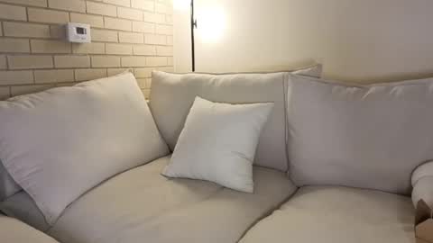amaya_floress online show from July 27, 5:59 am