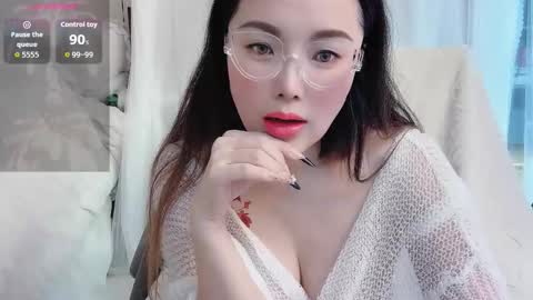 yooo online show from November 6, 11:27 am