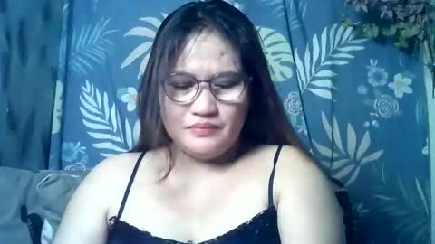 amazing angel online show from May 23, 11:36 pm