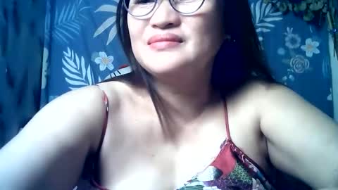 amazing angel online show from May 22, 11:36 pm