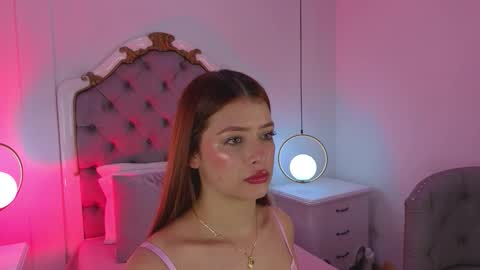 Sara online show from November 29, 11:03 am