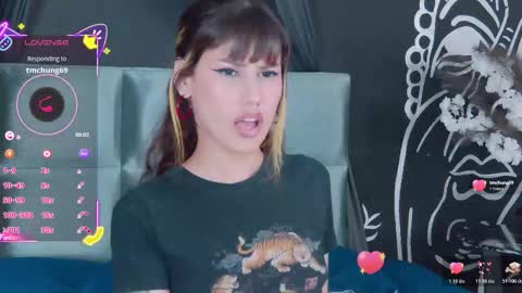 Ambar online show from February 7, 9:40 pm