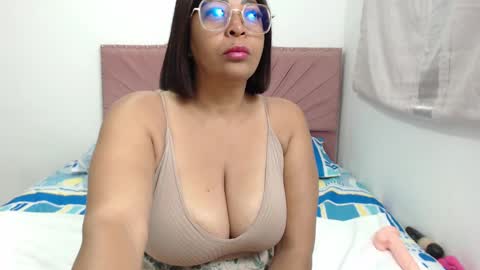  Amber Sofhia  online show from September 9, 9:47 pm