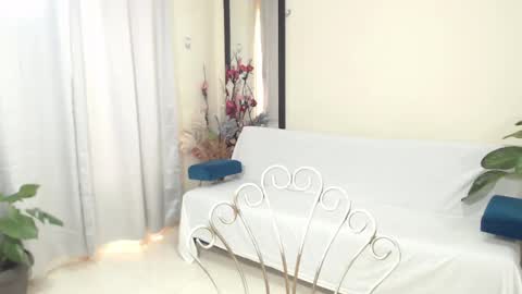  Amber Sofhia  online show from February 17, 7:01 pm