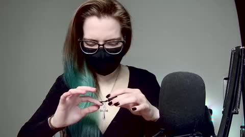 Amber non-nude model online show from March 3, 12:01 am