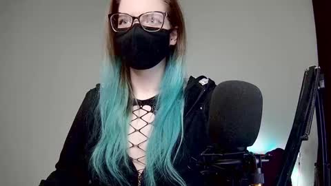 Amber non-nude model online show from January 31, 8:12 pm