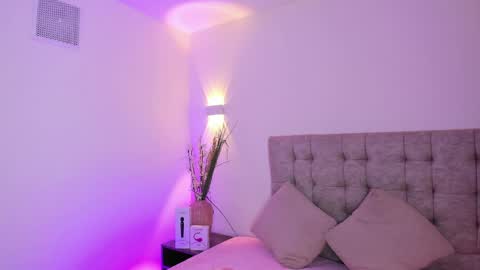 amber_palmer online show from April 24, 8:44 pm