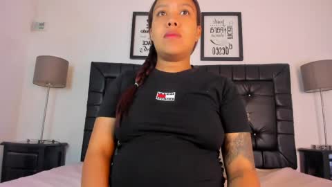 julieta  online show from April 15, 12:39 pm