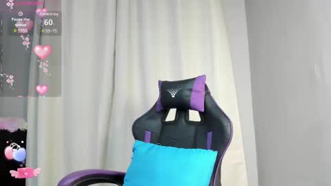 Amber Baker  online show from February 14, 1:51 pm