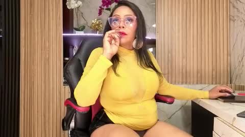   online show from February 18, 2:05 pm