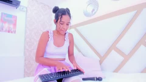 Snapshot of amberr_sweet_ chatting on September 26, 11:02 pm Amberr Sweet  online show from September 26, 11:02 pm