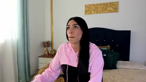 Amber  online show from July 1, 4:50 pm