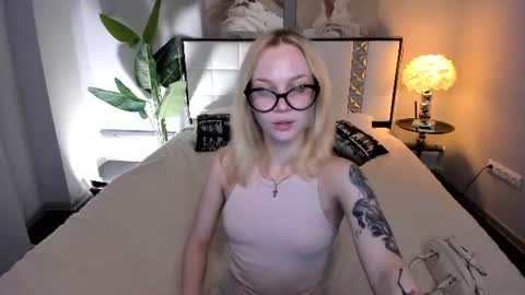 ameli18 online show from June 18, 4:36 am