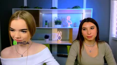 ameliaa_sweet online show from March 14, 1:01 pm