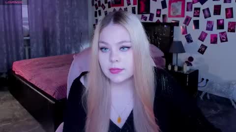 Amelia online show from March 12, 10:51 am