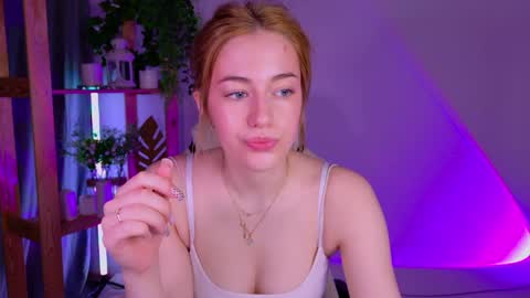 ameliarosaline online show from May 11, 3:08 am